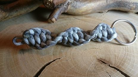 Paracord Schlüsselanhänger Helix