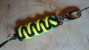 Paracord Schlüsselanhänger Sidewinder