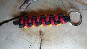 Paracord Schlüsselanhänger Sidewinder